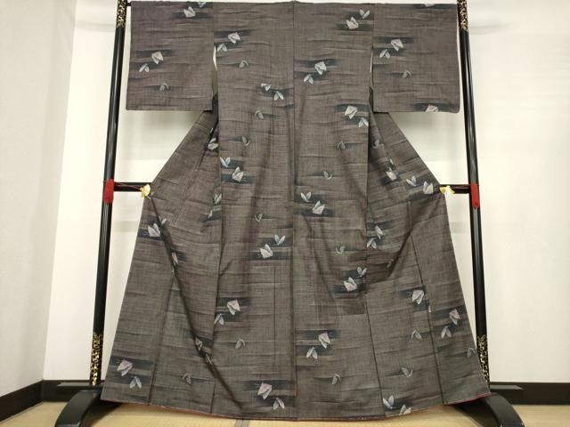 平和屋着物●都喜ヱ門 本場大島紬 カタス7マルキ 総絣 舞蝶文 藤絹織物謹製 正絹 ck