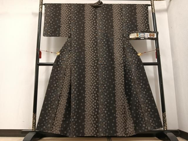 平和屋着物 本場大島紬 古代染色純泥染 一元7マルキ 花間道 興紬工房 証紙付き 正絹 ph