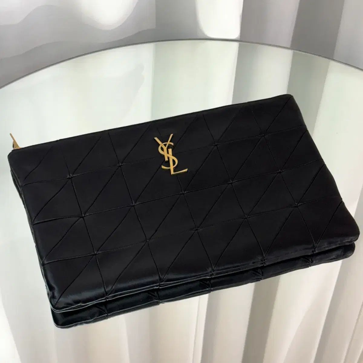 級 YVES SAINT LAURENT イヴ サンローラン ジェイ JAY ジョンソン キルティング クラッチバッグ large₍ラージ