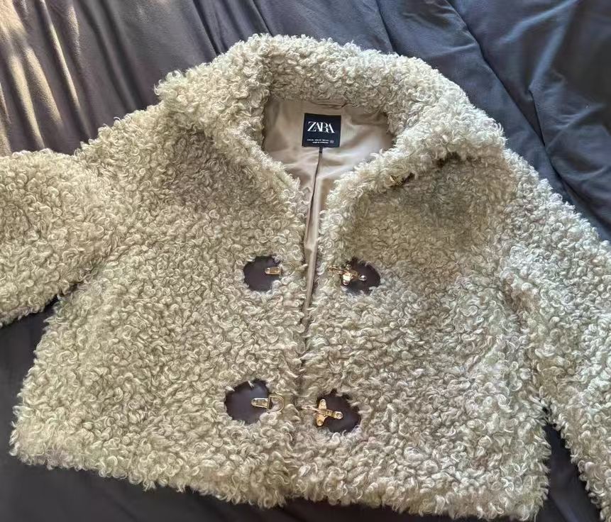 トグルボタン フェイクファージャケット