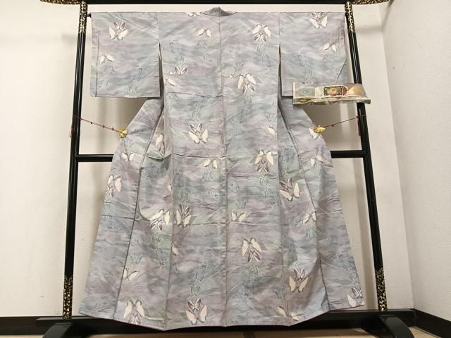 平和屋着物●都喜ヱ門 本場大島紬 白大島 一元7マルキ 総絣 舞蝶文 藤絹織物謹製 正絹 ph