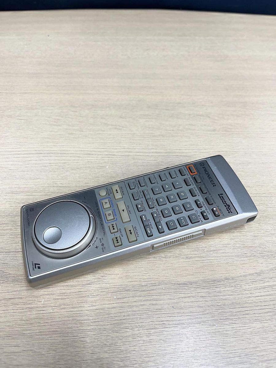 美品　Pioneer パイオニア LDプレーヤー CLD-C1 リモコン付属 美品 Pioneer パイオニア LDプレーヤー CLD-C1 リモコン付属 美品