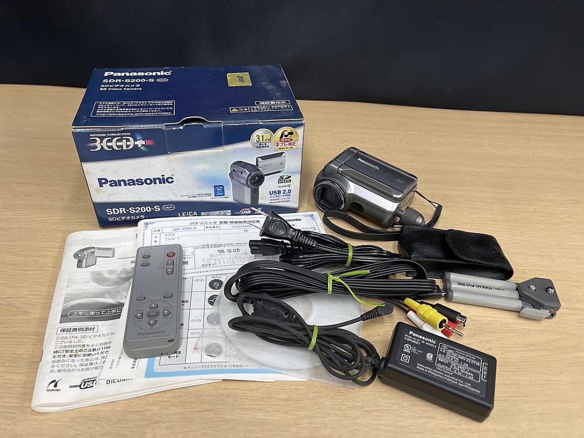 ジャンク品】 Panasonic パナソニック SDビデオカメラ SDR-S200-S