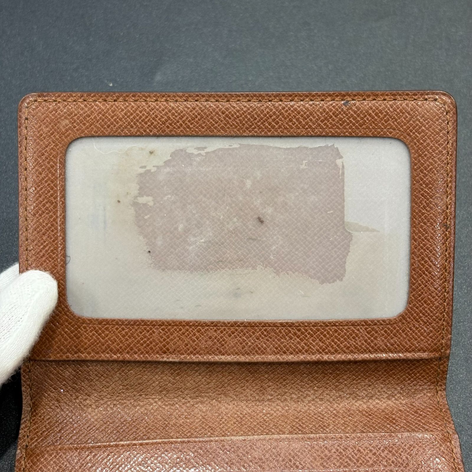 ルイヴィトン モノグラム カードケース B25113507