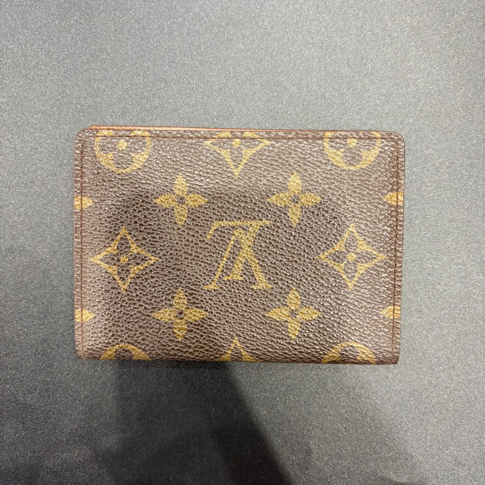 ルイヴィトン モノグラム カードケース B25113507