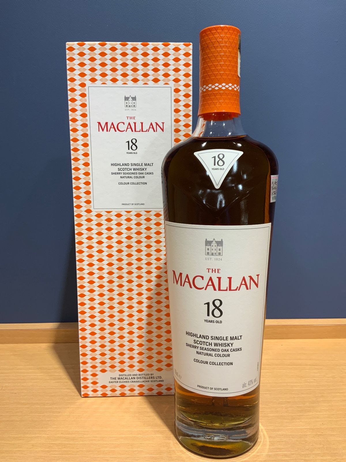 マッカラン 18年 カラーコレクション MACALLAN 18年 - LIQUORJOY