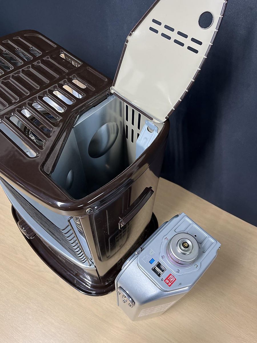 CORONA コロナ 石油ストーブ 自然通気型開放式 KCP-2221Y 2021年製