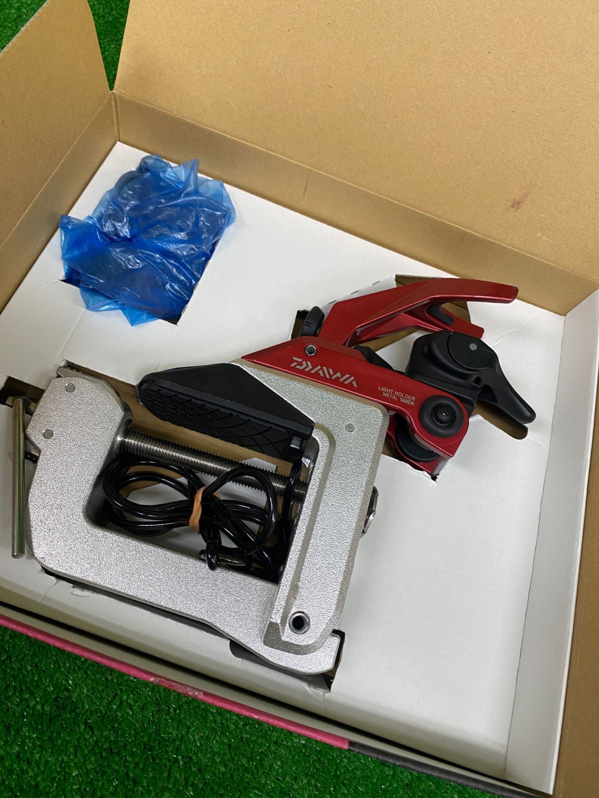 ライトホルダーメタル