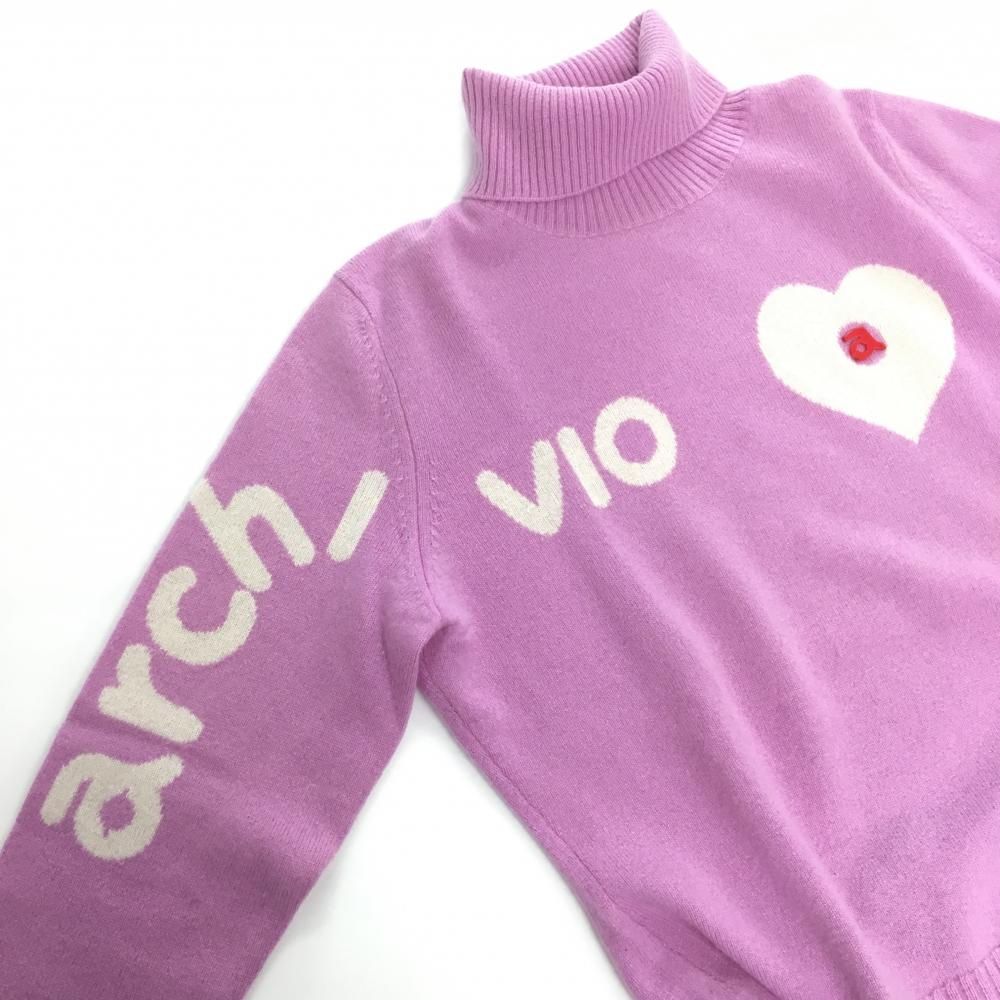(超美品)アルチビオarchivio タートルネックセーター　サイズ38 美品】アルチビオ タートルネックセーター ピンク×白 ハート カシミヤ