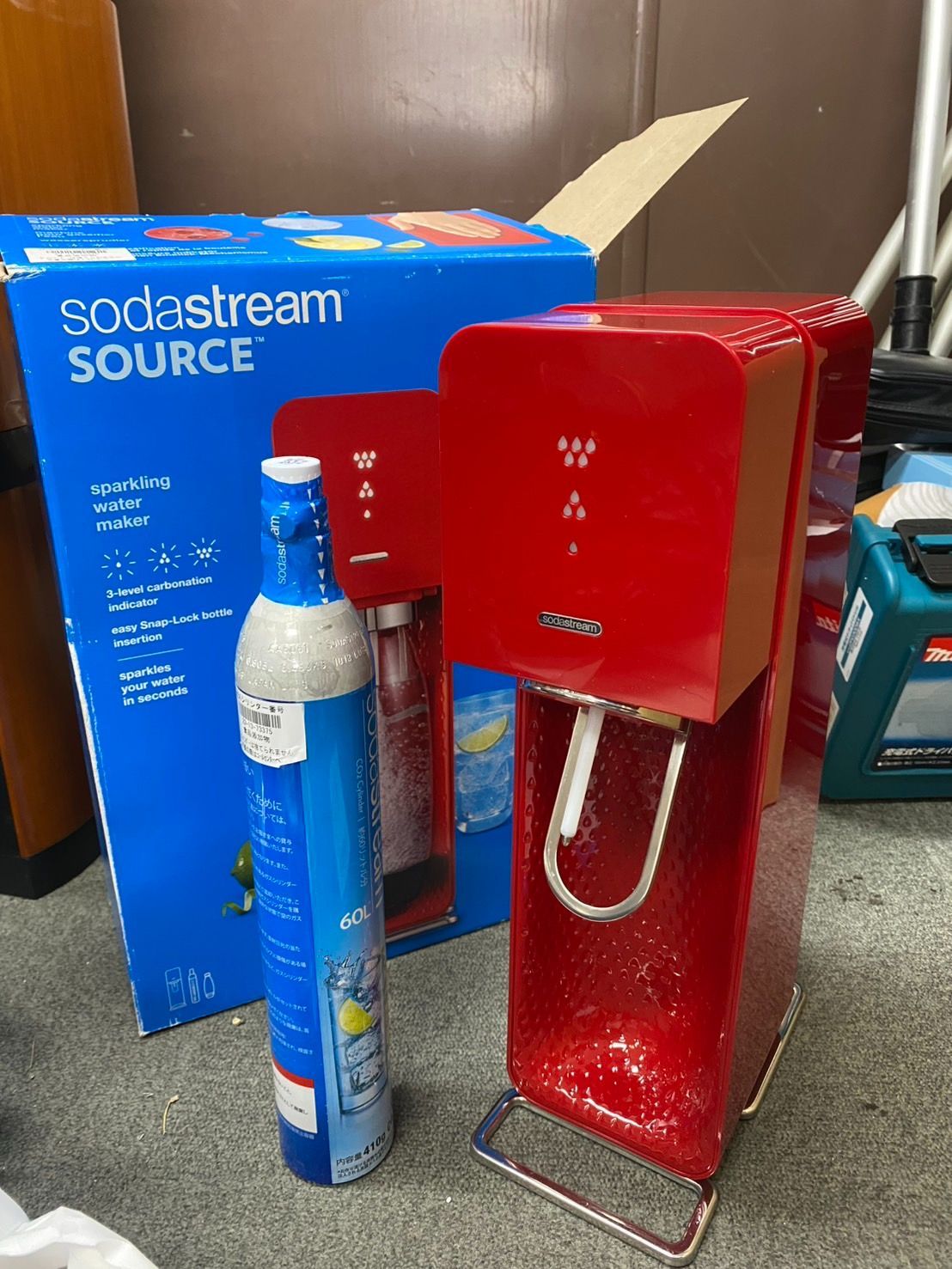 ソーダストリーム SodaStream SOURCE 炭酸水メーカー ky 101802