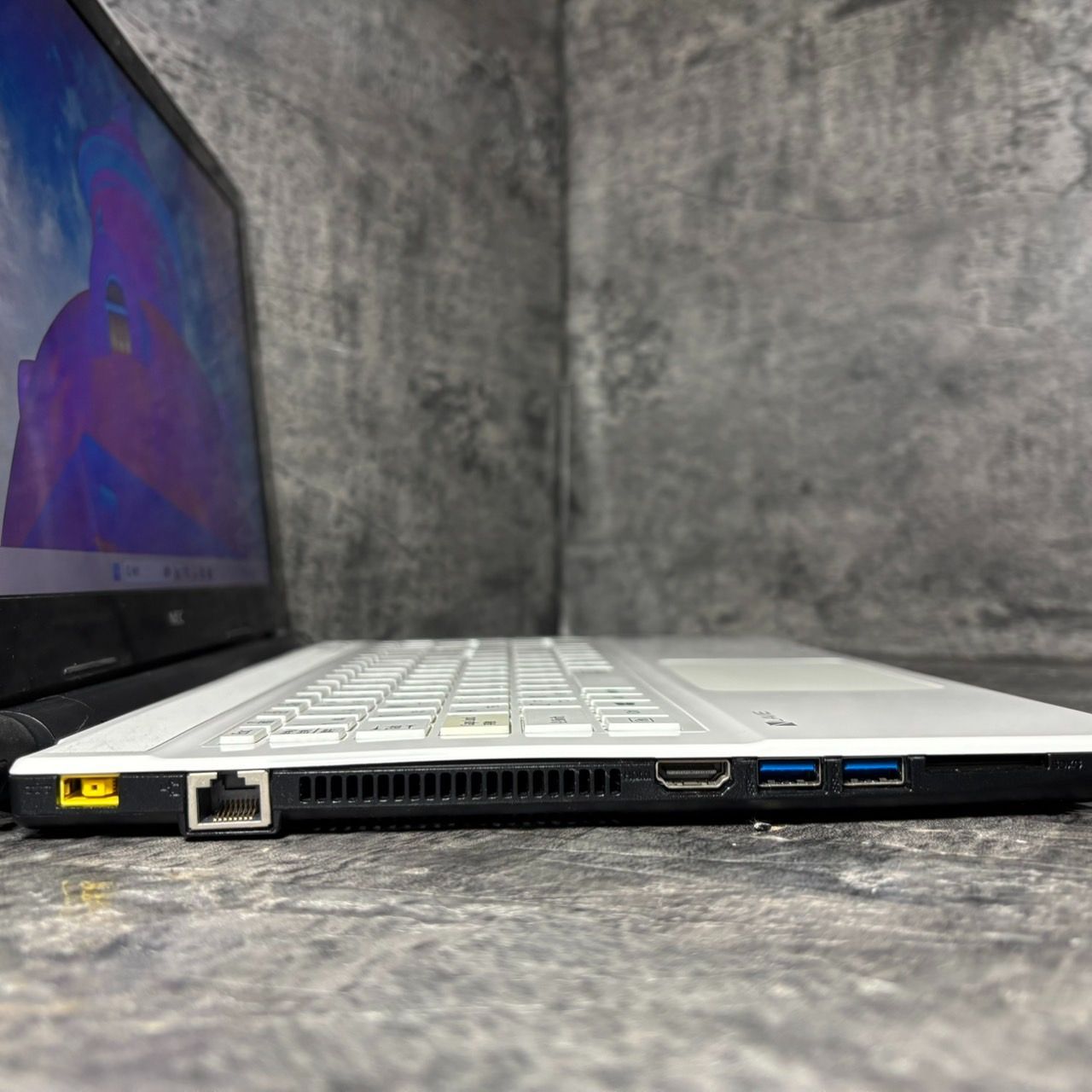 ☆Windows11 最新オフィス2024 SSD 初期設定済すぐつかえます☆NEC