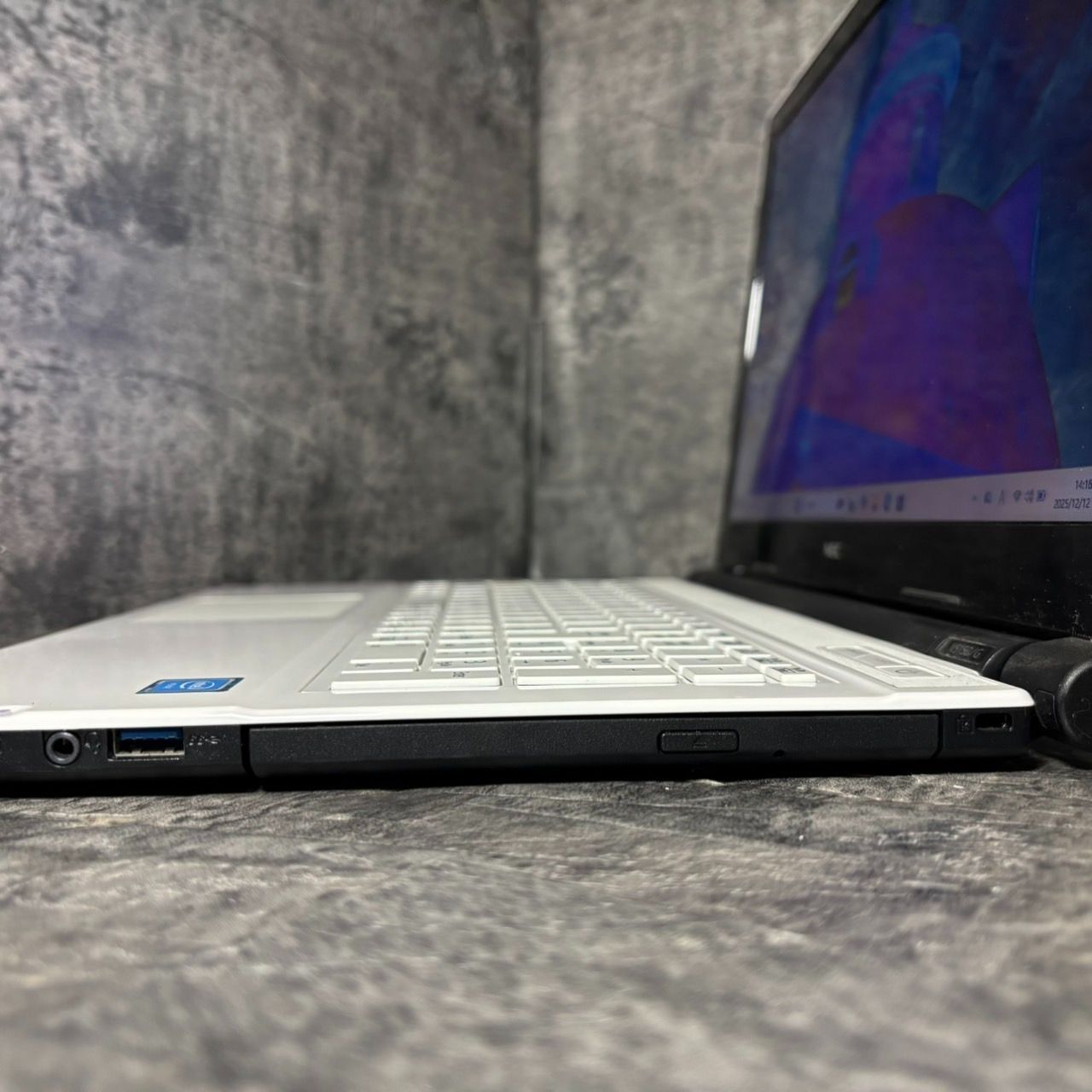 ☆Windows11 最新オフィス2024 SSD 初期設定済すぐつかえます☆NEC