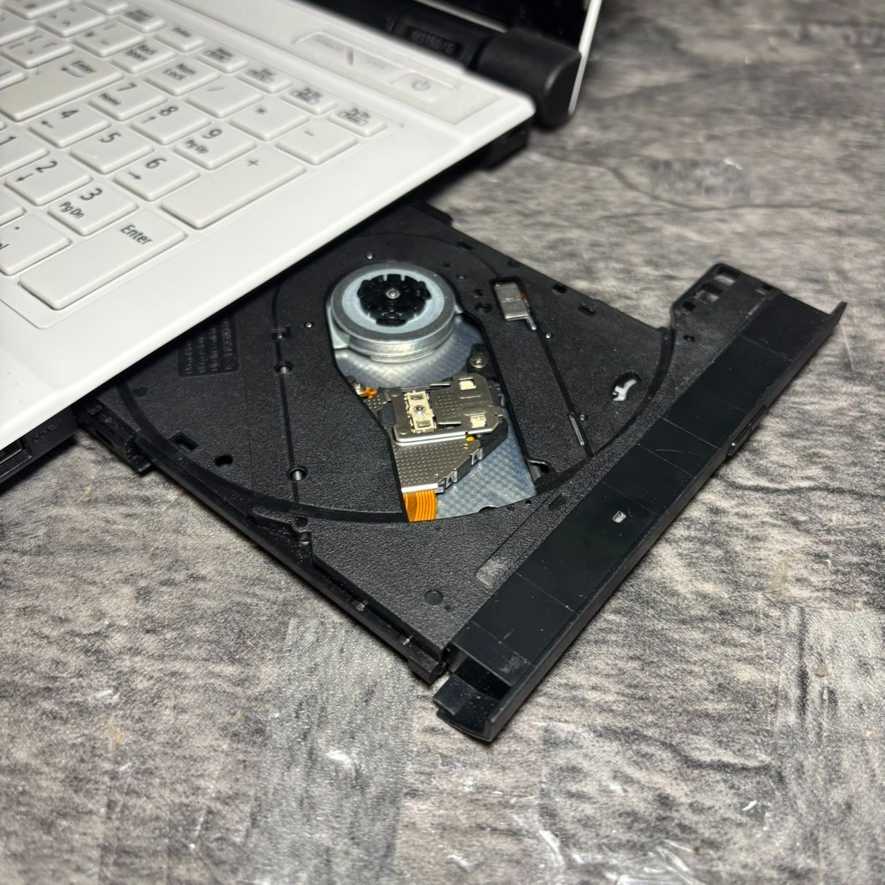 ☆Windows11 最新オフィス2024 SSD 初期設定済すぐつかえます☆NEC