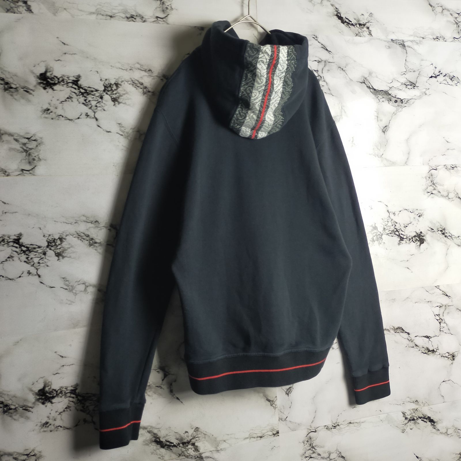 名作】BURBERRY パーカー XS(M相当) TBロゴ アイコンストライプ 黒 