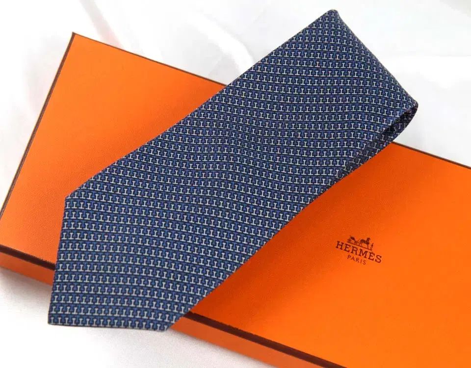 Hermes エルメス 8 cm A級 新モデル Hモチーフ メンズ ブランド ネックタイ