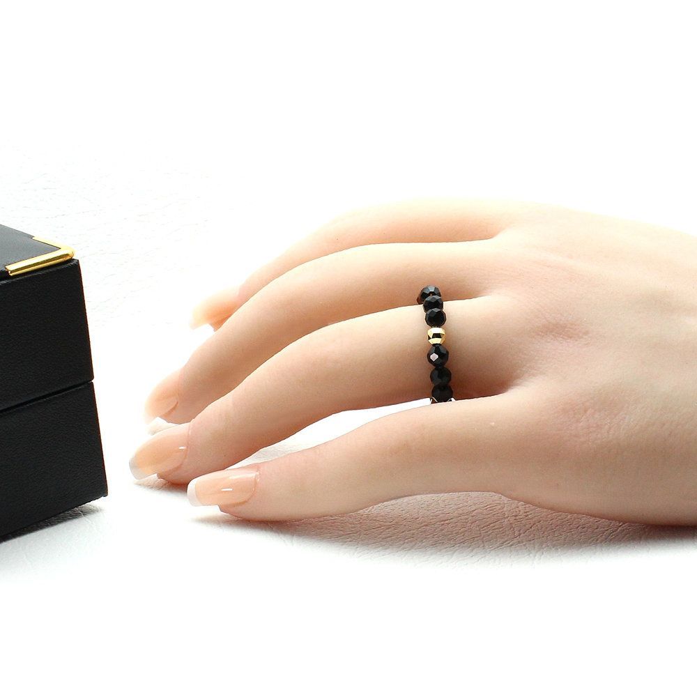 ギフト ブラック＆GOLDが上品に演出