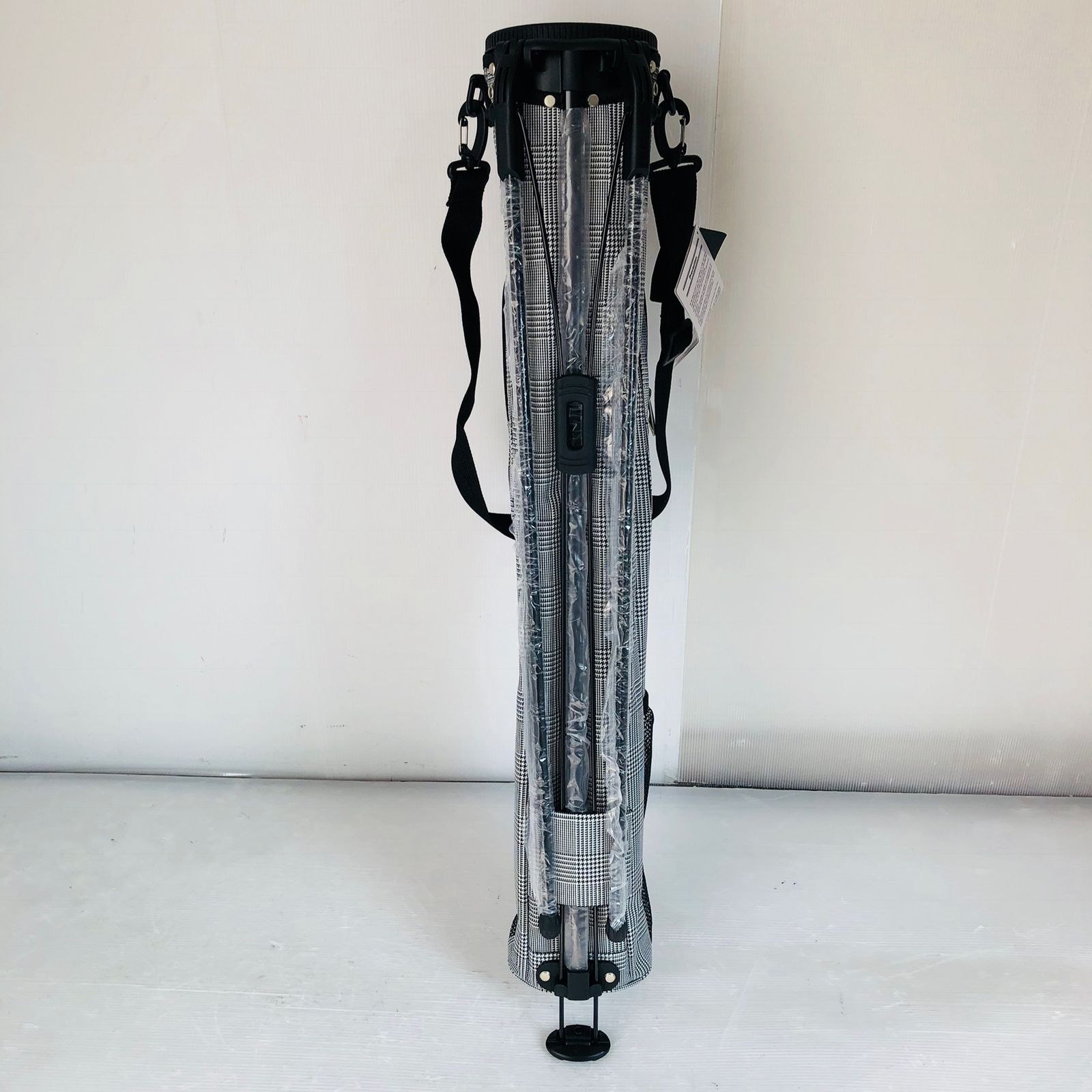 未使用品 XXIO ゼクシオ クラブケース 1.4kg グレンチェック セルフ