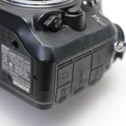 美品 D7200 ボディ ブラック 即日発送 一眼レフ Nikon 本体 土日祝発送