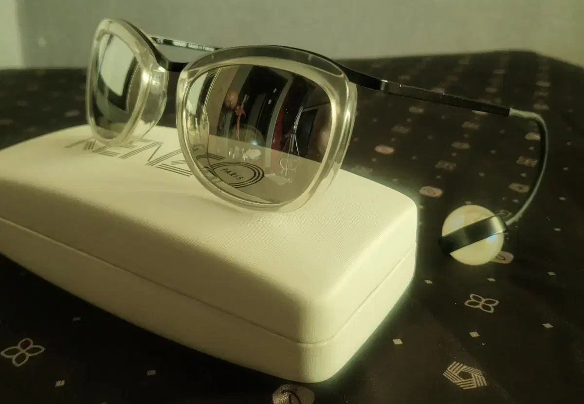 -ビデオ添付 KENZO