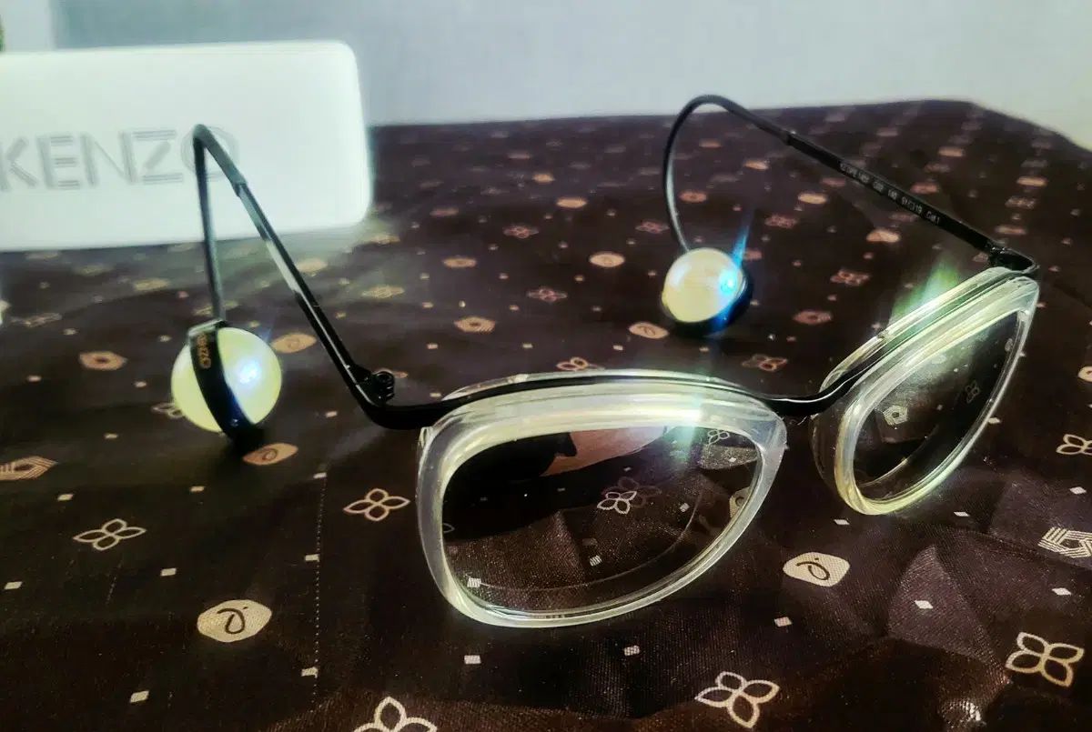 -ビデオ添付 KENZO シルバーミラー サングラス