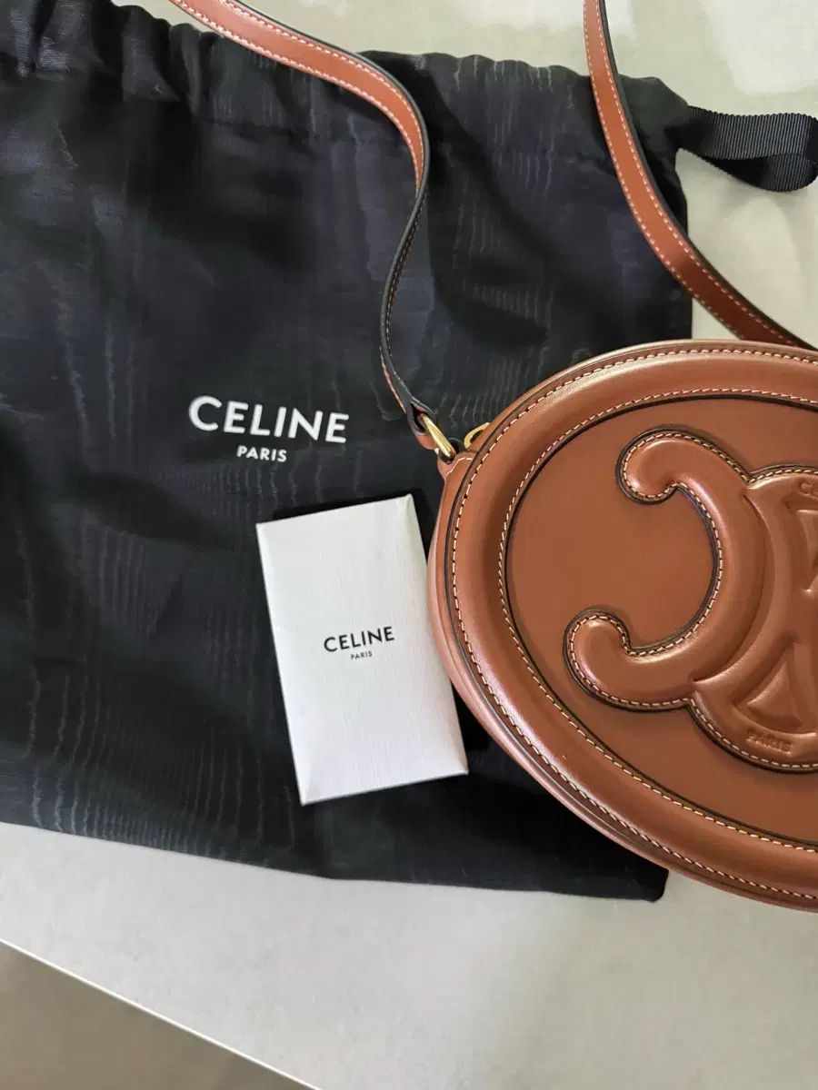 Celine セリーヌ オーヴァル large₍ラージ バッグ