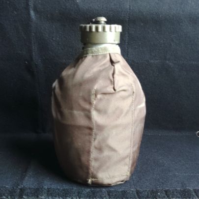 お買い得，人気 【オーストリア軍実物】キャンティーンセット その他