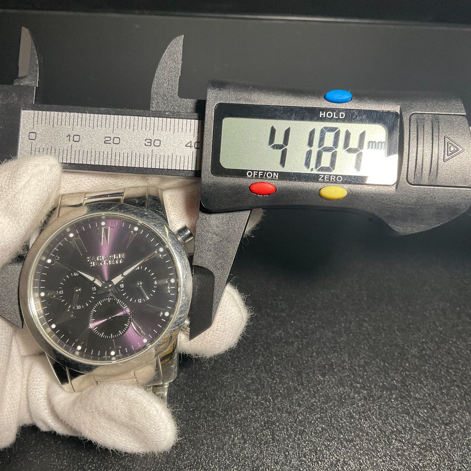 キャサリン ハムネット 時計 不動 本体のみ B25113824 - メルカリ