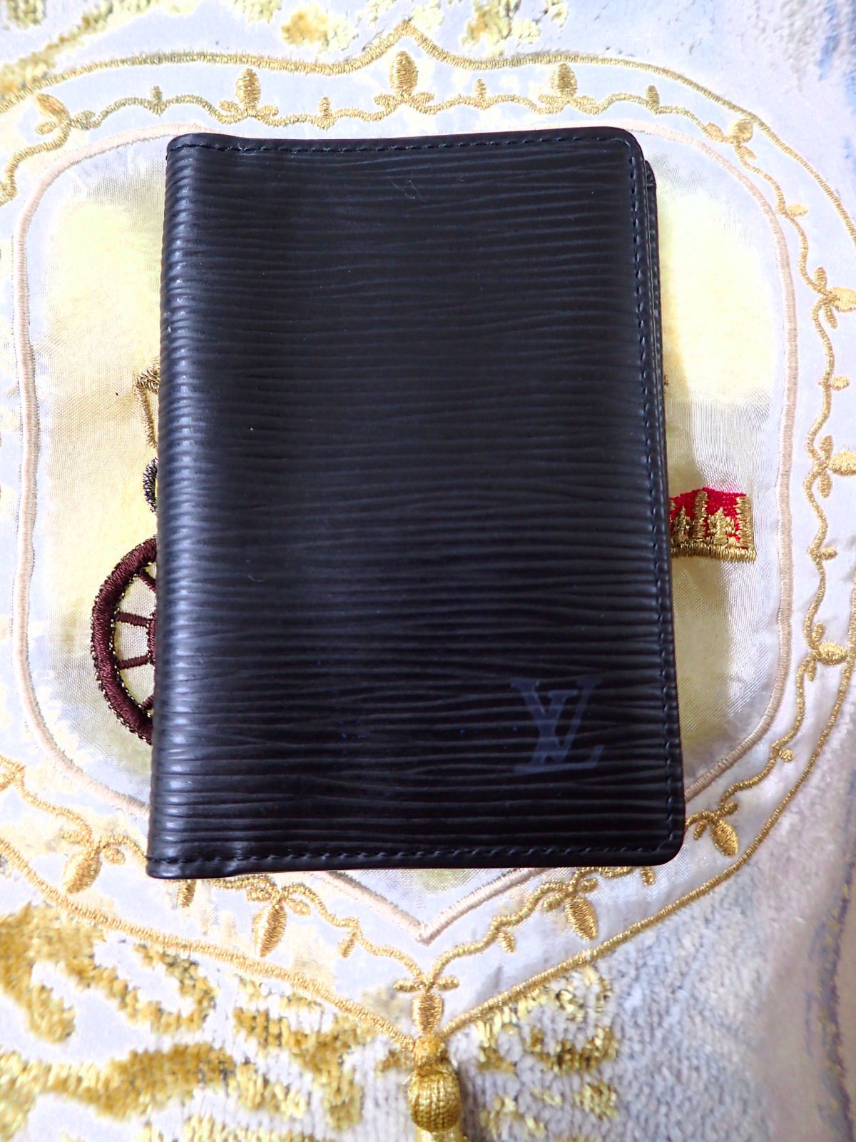 LOUIS VUITTON ルイヴィトン カードケース ノワール エピ ポシェット