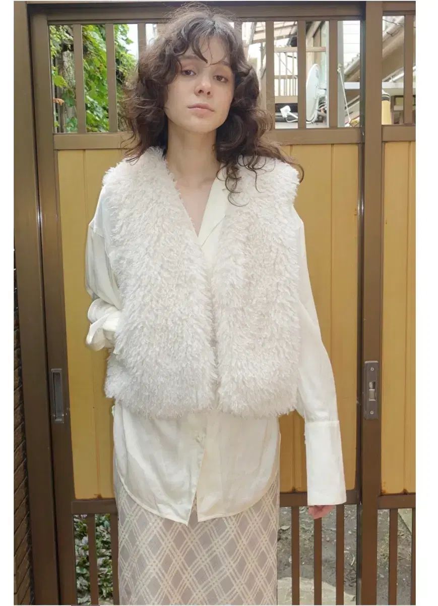 ヌアヌ nuuanu 公式 ファー ベスト(2サイズ) anuke アンヌーク Eco Fur