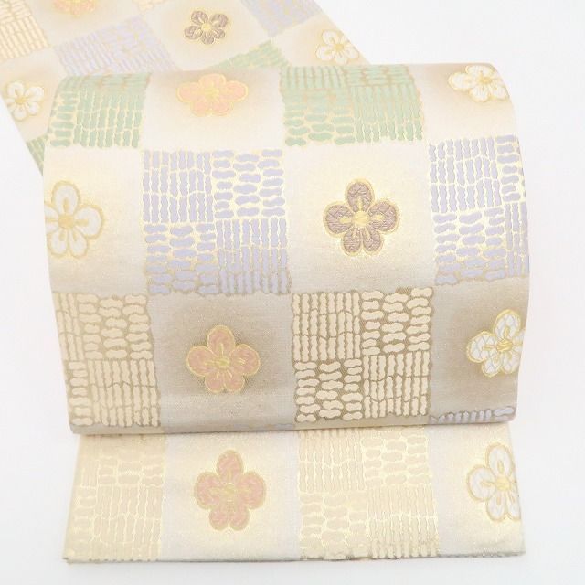 特別お洒落に開花する春 袋帯