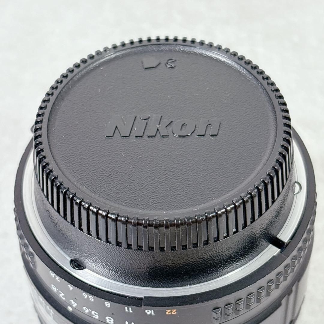 V569 Nikon AF NIKKOR 28mm f/2.8D Fマウント