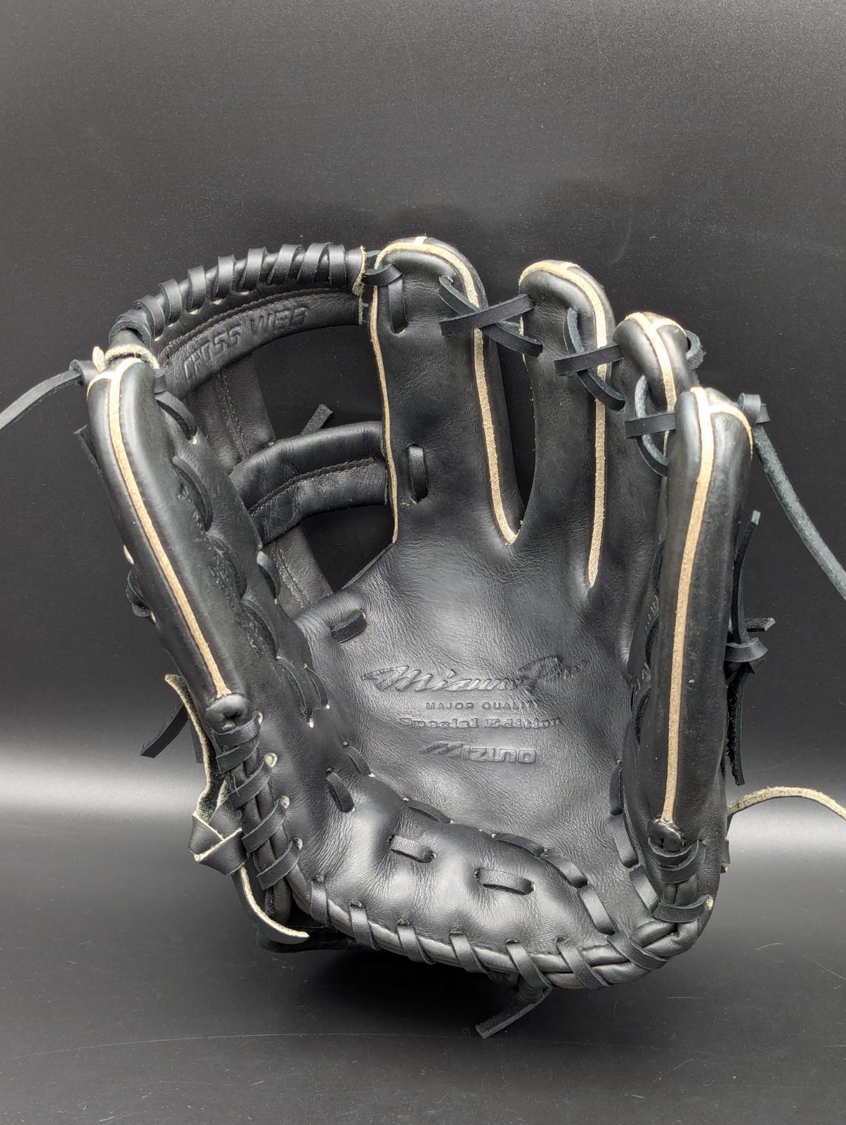 全紐交換無料》当社フルメンテナンス済・ビッグM（金糸）搭載【硬式