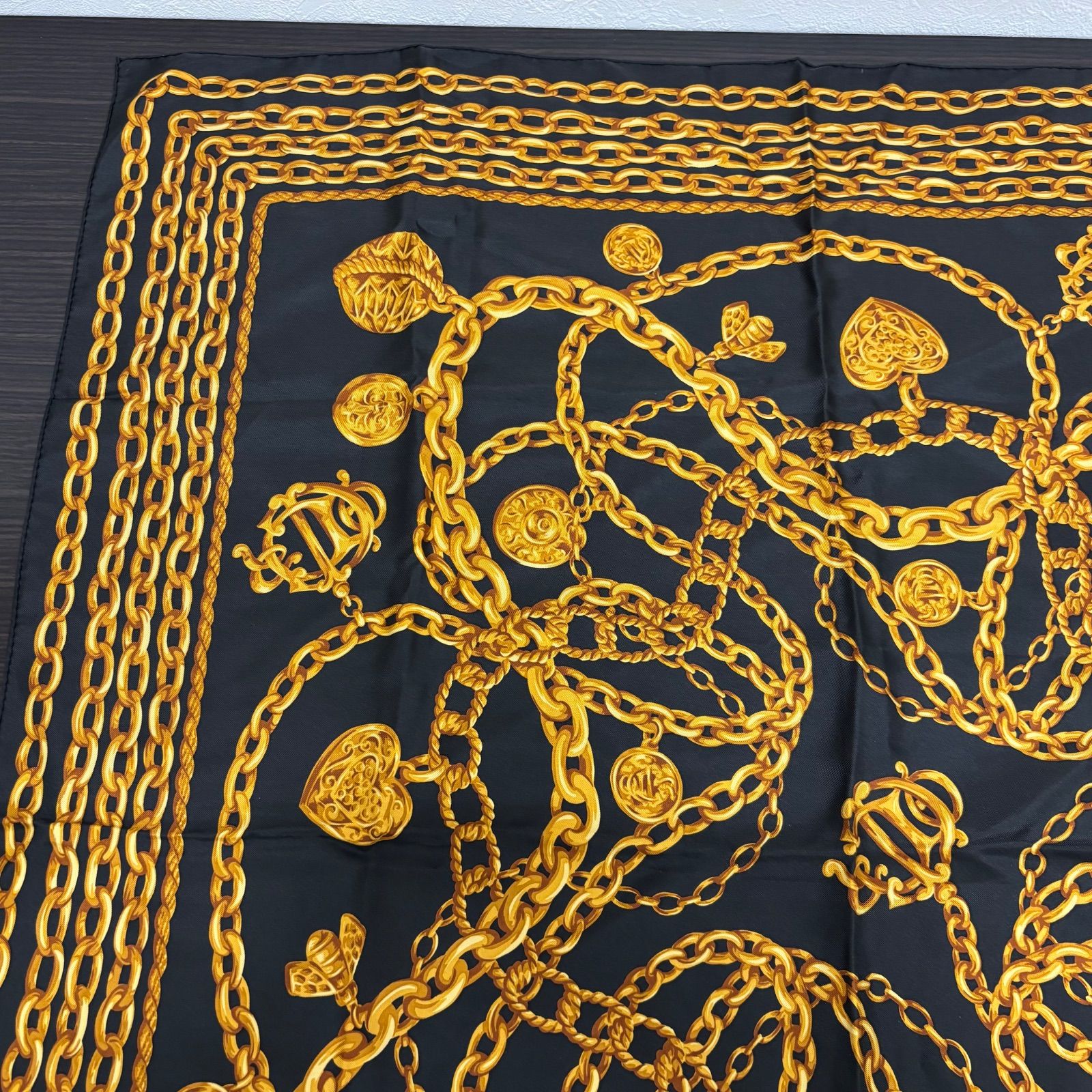 最終値下げ　ChristianDior ディオール　ロゴ　大判ストール スカーフ ▪️ Christian Dior クリスチャンディオール スカーフ ストールシルク