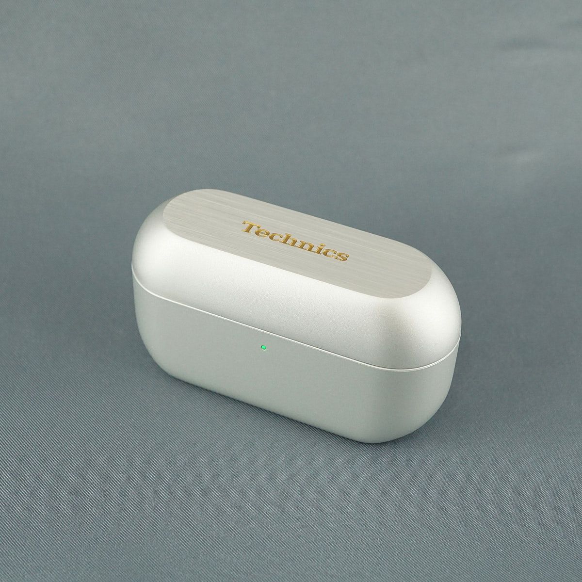 Panasonic Technics EAH-AZ100 充電ケース ゴールド Panasonic Technics EAH-AZ100 充電ケースのみ USED美品 パナソニック