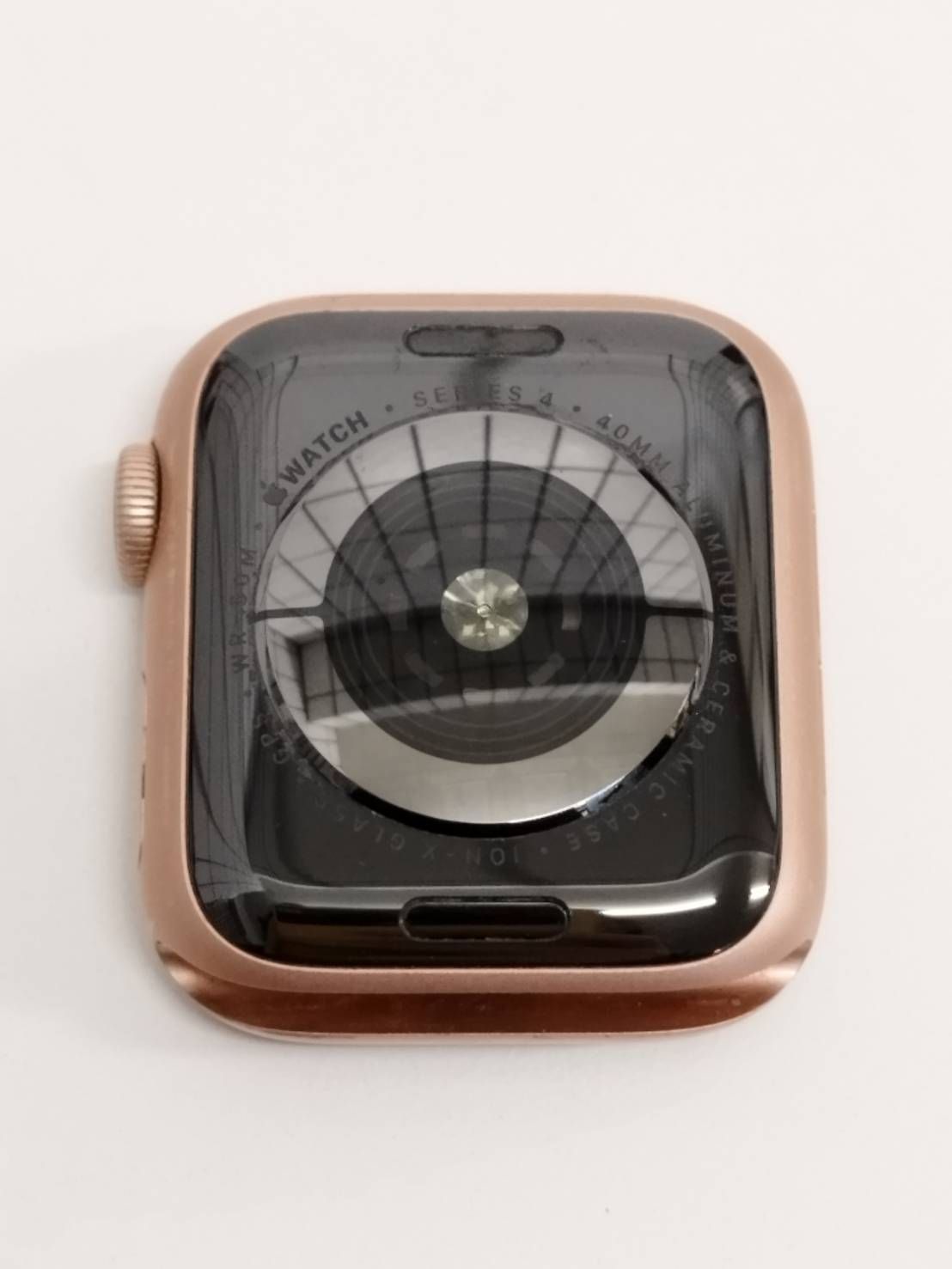 Apple Watch Series 4/GPS/40mm/A1977/ゴールド〈MU692J/A〉 Apple 