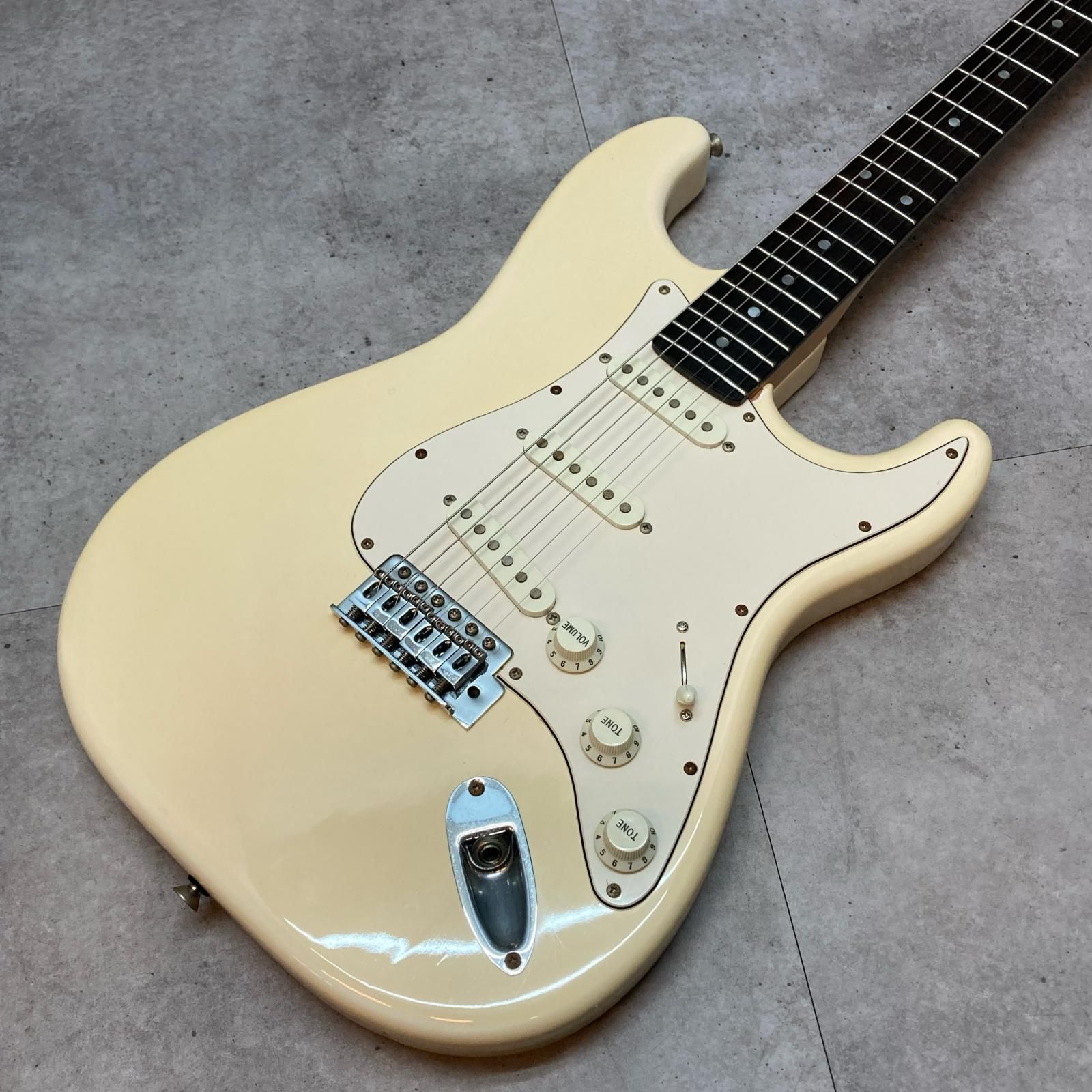 Bacchus（旧ロゴ） BST-250R エレキギター中古 Bacchus（旧ロゴ） BST-250R エレキギター中古