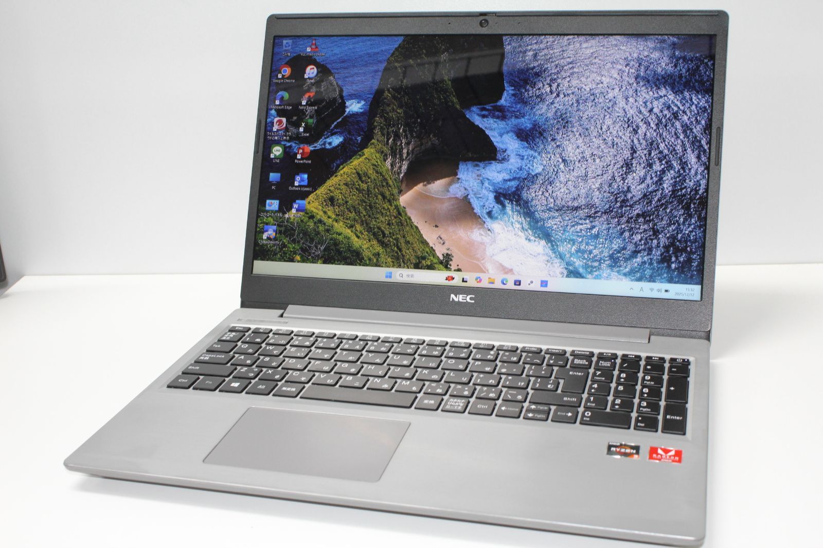 中古ノートPC】NEC〈LAVIE NS300/RAS-2〉AMD Ryzen 3/SSD512GB/メモリ