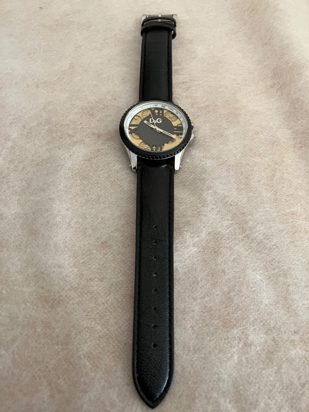 稼働☆稼働☆美品DOLCE＆GABBANA メンズ QZ腕時計 電池新品 - メルカリ