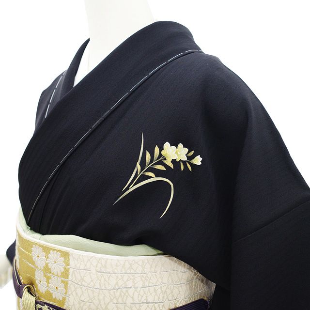 新古品】 訪問着 着物 フォーマル 未使用 正絹 袷 金彩加工 金駒刺繍