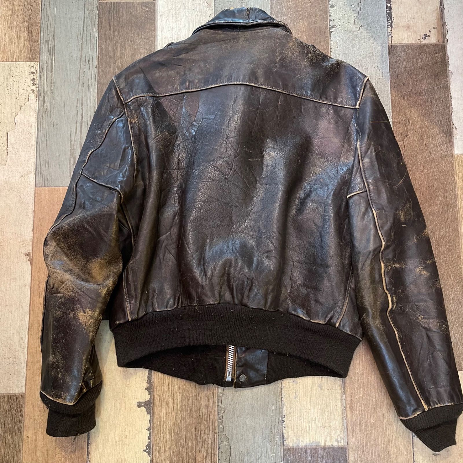 50s 60s ビンテージ A2 レザージャケット アルミTALON - メルカリ