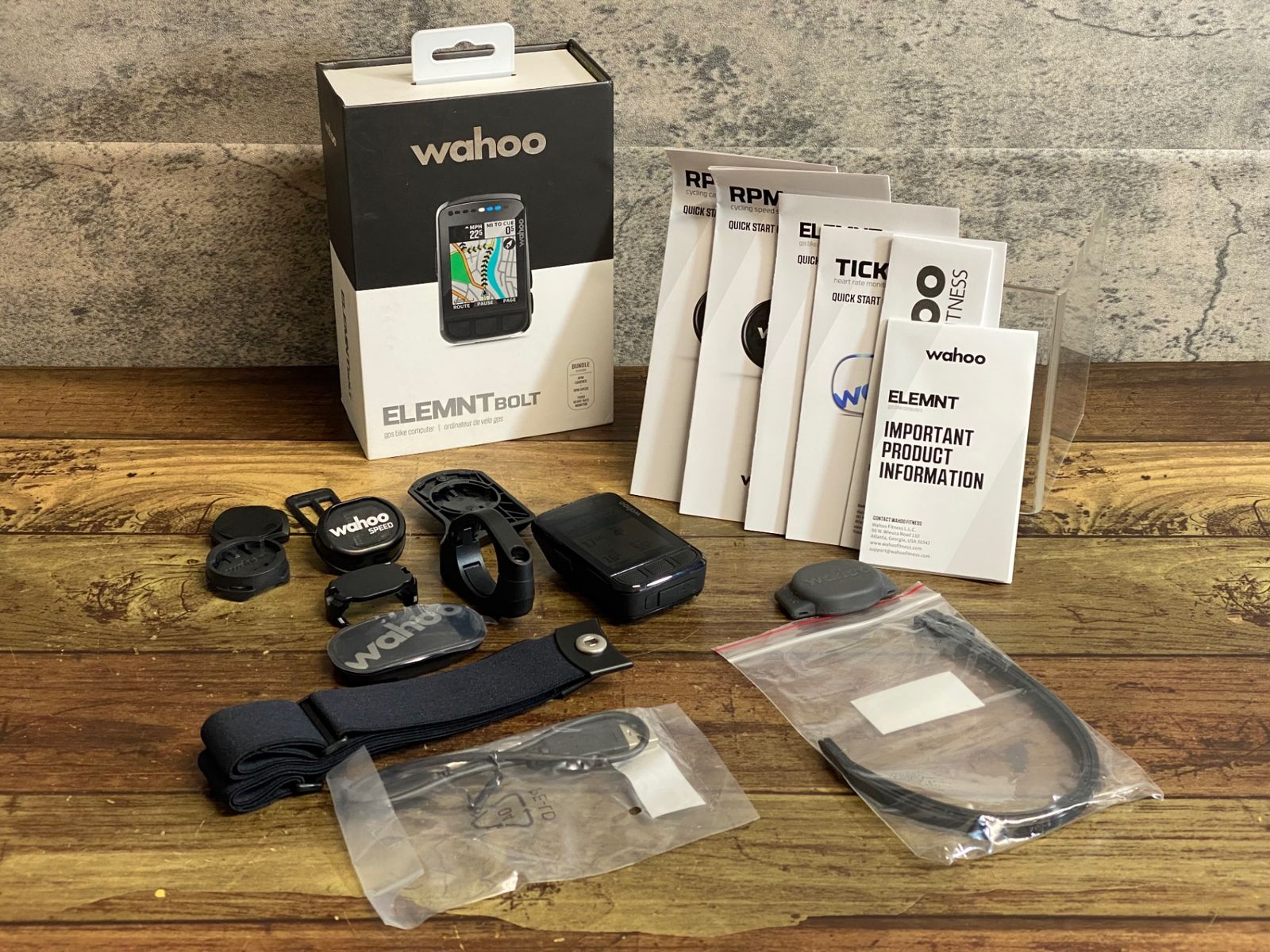 JO 717 ワフー Wahoo エレメント ボルト ELEMENT BOLT WFCC 5 V 2 サイクルコンピューター 起動 済