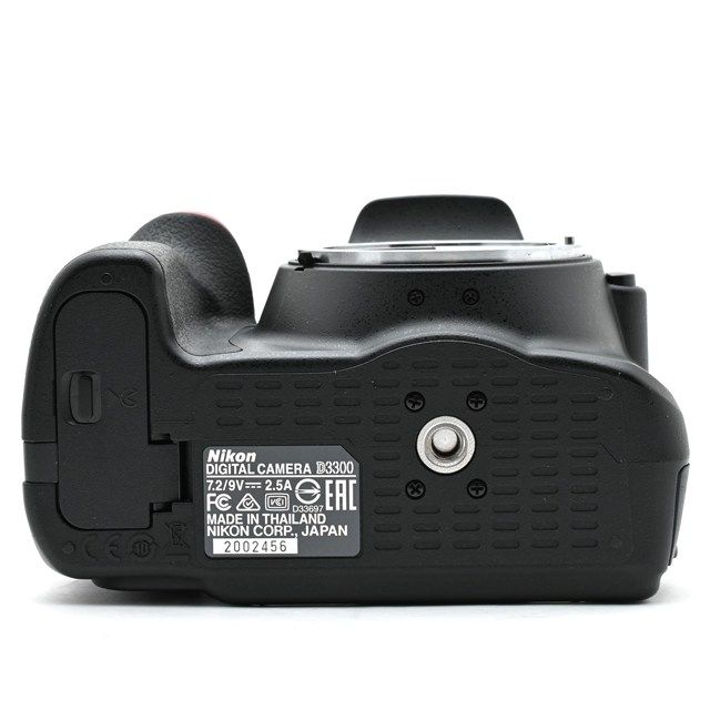 美品＞ Nikon D3300 ダブルズームキット｜シャッター数2170枚の極上