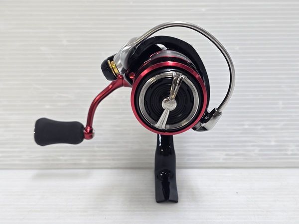 品 ダイワ Daiwa スピニングリール 18 月下美人 MX LT 2000 S-P 〇YR-19630〇