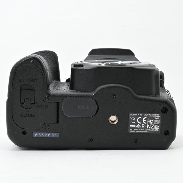  PENTAX K 3 II ボディ シャッター数 の 上コンディション 高精細APS Cフラッグシップ 手ぶれ補正＆GPS内蔵 堅牢マグネシウムボディ 高耐久シャッターでプロ用途にも最適 デジタル一眼レフ デジタルカメラ
