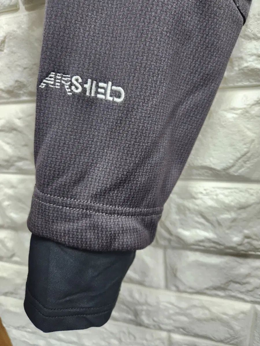  マウンテンハードウェア 起毛 ジップアップアウター k 152 日よけグッズ その他 アウター