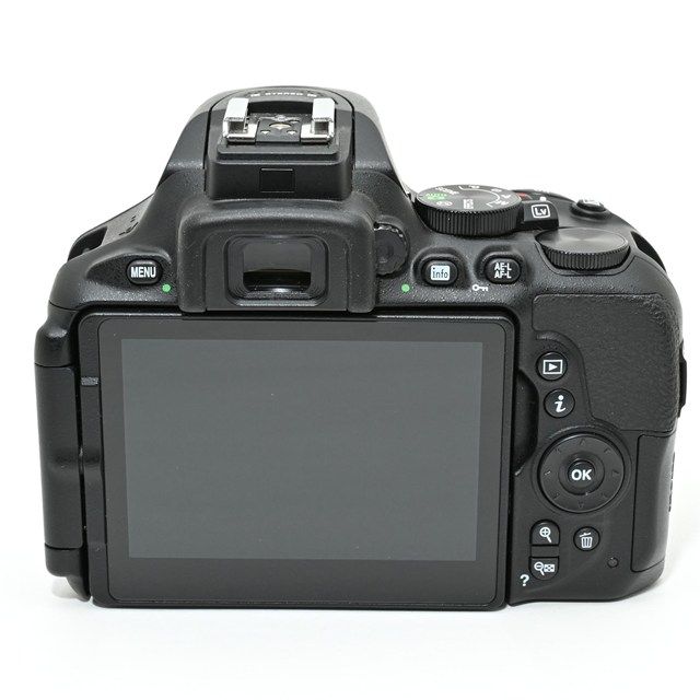 動作ともに良好の エントリー一眼レフ