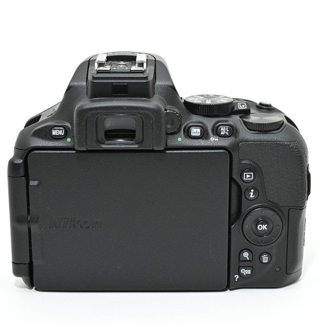 同等の外観 光学