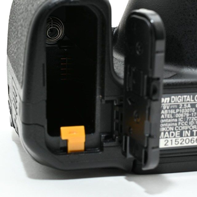 同等の外観 光学