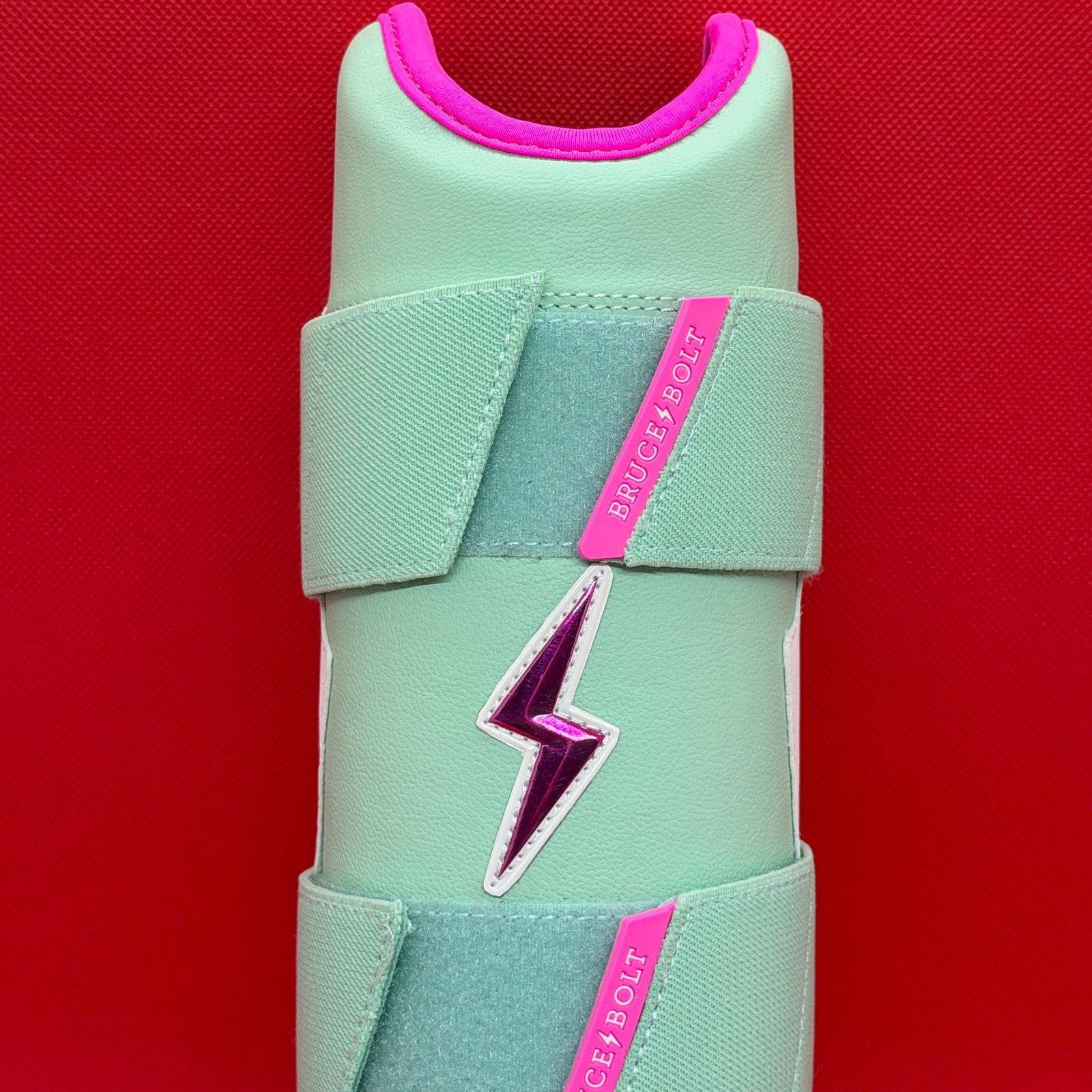 BRUCE BOLT エルボガード 未使用 BRUCE BOLT エルボガード 未使用 ブルースボルト エルボーガード BRUCE