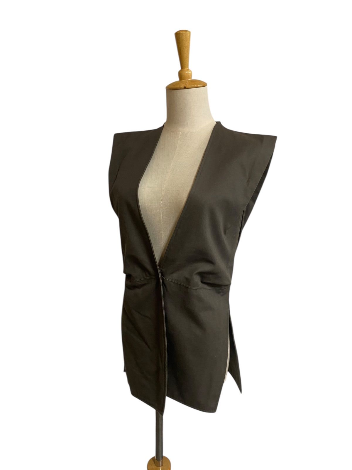 GABRIELA COLL GARMENTS（ガブリエラコールガーメンツ）ベスト